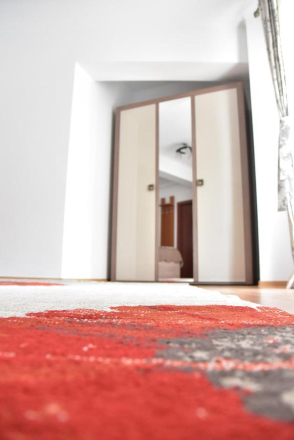 Apartament Frunzei ซีบิว ภายนอก รูปภาพ
